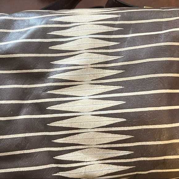 Tory Burch one of a kind brown and white top handle bag - Picture 4 of 16